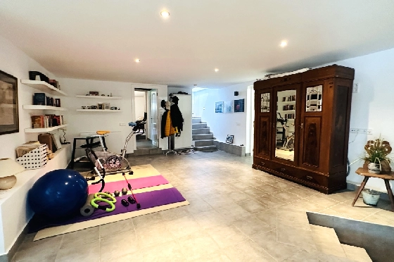 Villa in Denia(Marquesa 6) zu verkaufen, Woongedeelte 227 m², Bouwjaar 1995, Zustand modernisiert, + Zentralheizung, Klimaanlage, Grondstuk 913 m², 3 Slaapkamers, 2 Badkamers, Pool, ref.: AS-2423-42
