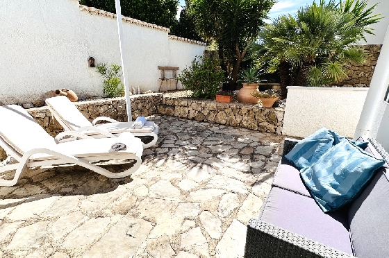 Villa in Denia(Marquesa 6) zu verkaufen, Woongedeelte 227 m², Bouwjaar 1995, Zustand modernisiert, + Zentralheizung, Klimaanlage, Grondstuk 913 m², 3 Slaapkamers, 2 Badkamers, Pool, ref.: AS-2423-50