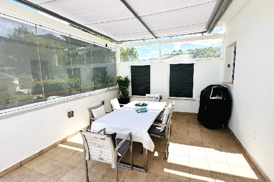 Villa in Denia(Marquesa 6) zu verkaufen, Woongedeelte 227 m², Bouwjaar 1995, Zustand modernisiert, + Zentralheizung, Klimaanlage, Grondstuk 913 m², 3 Slaapkamers, 2 Badkamers, Pool, ref.: AS-2423-53