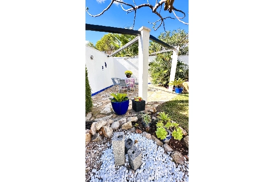 Villa in Denia(Marquesa 6) zu verkaufen, Woongedeelte 227 m², Bouwjaar 1995, Zustand modernisiert, + Zentralheizung, Klimaanlage, Grondstuk 913 m², 3 Slaapkamers, 2 Badkamers, Pool, ref.: AS-2423-56