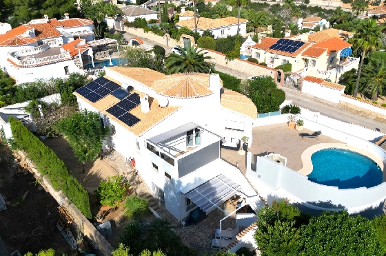 Villa in Denia(Marquesa 6) zu verkaufen, Woongedeelte 227 m², Bouwjaar 1995, Zustand modernisiert, + Zentralheizung, Klimaanlage, Grondstuk 913 m², 3 Slaapkamers, 2 Badkamers, Pool, ref.: AS-2423-6
