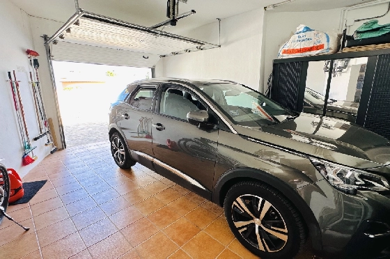 Villa in Denia(Marquesa 6) zu verkaufen, Woongedeelte 227 m², Bouwjaar 1995, Zustand modernisiert, + Zentralheizung, Klimaanlage, Grondstuk 913 m², 3 Slaapkamers, 2 Badkamers, Pool, ref.: AS-2423-66