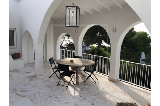 Villa in Moraira zu verkaufen, Woongedeelte 357 m², Klimaanlage, Grondstuk 804 m², 4 Slaapkamers, 4 Badkamers, Pool, ref.: NL-NL1426-10