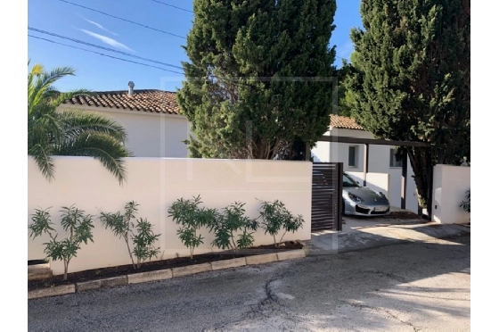 Villa in Moraira zu verkaufen, Woongedeelte 357 m², Klimaanlage, Grondstuk 804 m², 4 Slaapkamers, 4 Badkamers, Pool, ref.: NL-NL1426-17
