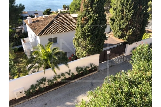 Villa in Moraira zu verkaufen, Woongedeelte 357 m², Klimaanlage, Grondstuk 804 m², 4 Slaapkamers, 4 Badkamers, Pool, ref.: NL-NL1426-20