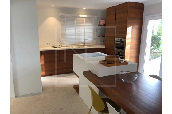 Villa in Moraira zu verkaufen, Woongedeelte 357 m², Klimaanlage, Grondstuk 804 m², 4 Slaapkamers, 4 Badkamers, Pool, ref.: NL-NL1426-8