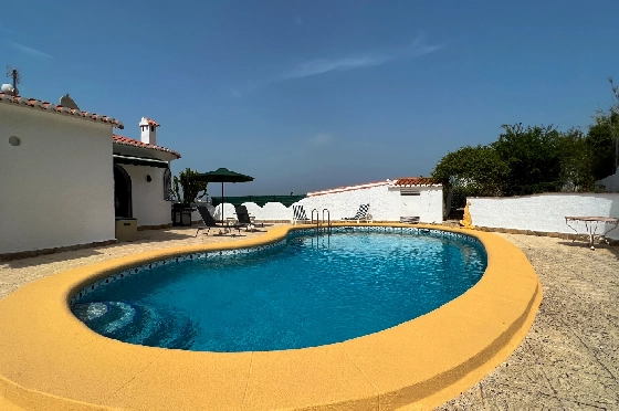 Villa in Benidoleig zur Ferienvermietung, Woongedeelte 180 m², Bouwjaar 1989, + KLIMA, Klimaanlage, Grondstuk 653 m², 3 Slaapkamers, 2 Badkamers, Pool, ref.: T-0923-1