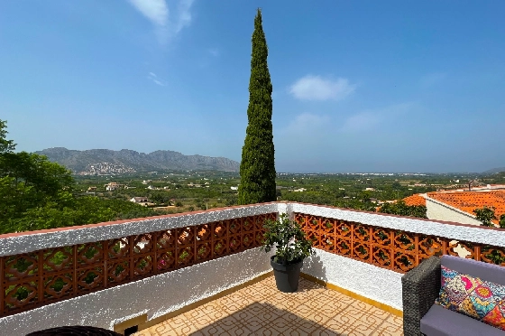 Villa in Benidoleig zur Ferienvermietung, Woongedeelte 180 m², Bouwjaar 1989, + KLIMA, Klimaanlage, Grondstuk 653 m², 3 Slaapkamers, 2 Badkamers, Pool, ref.: T-0923-15