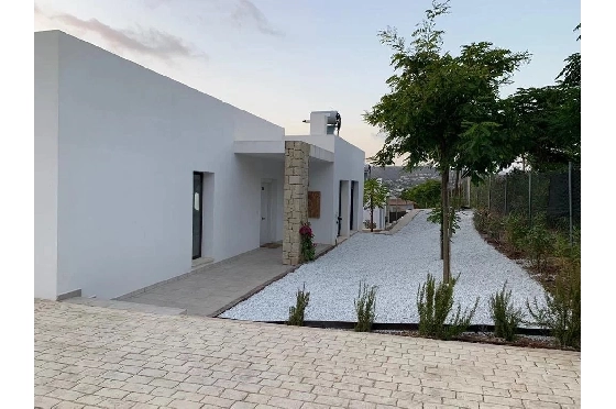 Villa in Javea zu verkaufen, Woongedeelte 246 m², Klimaanlage, 5 Slaapkamers, 4 Badkamers, Pool, ref.: BS-5060525-26