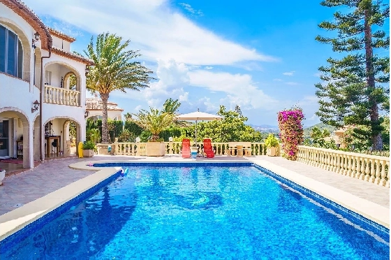 Villa in Javea zu verkaufen, Woongedeelte 600 m², Klimaanlage, Grondstuk 2407 m², 5 Slaapkamers, 5 Badkamers, Pool, ref.: BS-8172071-15
