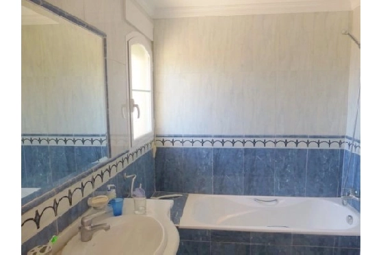 Villa in Javea zu verkaufen, Woongedeelte 685 m², Klimaanlage, Grondstuk 2397 m², 5 Slaapkamers, 5 Badkamers, Pool, ref.: BS-3974726-19