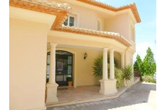 Villa in Javea zu verkaufen, Woongedeelte 685 m², Klimaanlage, Grondstuk 2397 m², 5 Slaapkamers, 5 Badkamers, Pool, ref.: BS-3974726-7