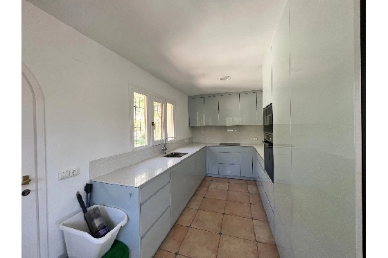 Villa in Javea zu verkaufen, Woongedeelte 390 m², Klimaanlage, 5 Slaapkamers, 4 Badkamers, Pool, ref.: BS-82321828-9