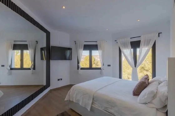 Villa in Javea zu verkaufen, Woongedeelte 380 m², Klimaanlage, 4 Slaapkamers, 4 Badkamers, Pool, ref.: BS-82508770-13
