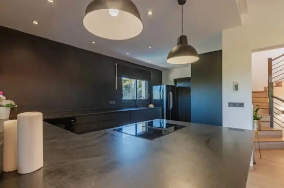 Villa in Javea zu verkaufen, Woongedeelte 380 m², Klimaanlage, 4 Slaapkamers, 4 Badkamers, Pool, ref.: BS-82508770-18