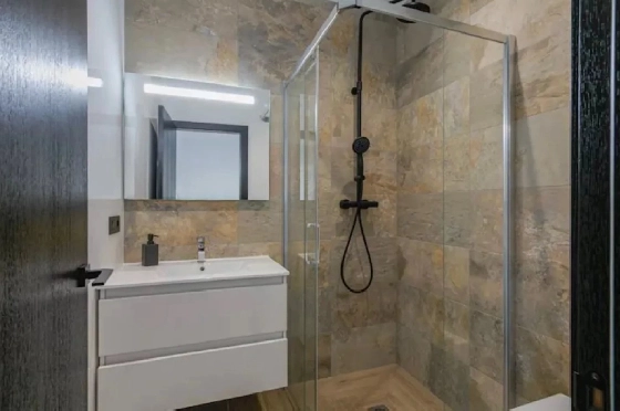 Villa in Javea zu verkaufen, Woongedeelte 380 m², Klimaanlage, 4 Slaapkamers, 4 Badkamers, Pool, ref.: BS-82508770-22