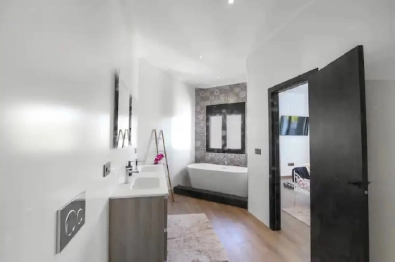 Villa in Javea zu verkaufen, Woongedeelte 380 m², Klimaanlage, 4 Slaapkamers, 4 Badkamers, Pool, ref.: BS-82508770-27