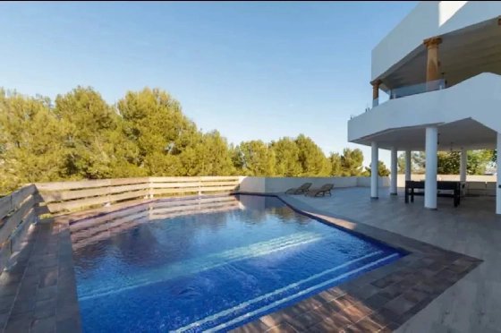 Villa in Javea zu verkaufen, Woongedeelte 380 m², Klimaanlage, 4 Slaapkamers, 4 Badkamers, Pool, ref.: BS-82508770-31