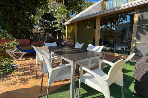 Villa in Denia zu vermieten, Woongedeelte 200 m², Zustand gepflegt, + Zentralheizung, Klimaanlage, Grondstuk 900 m², 3 Slaapkamers, 2 Badkamers, Pool, ref.: D-0123-11