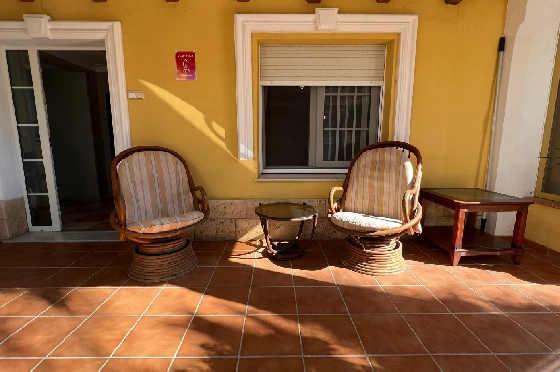 Villa in Denia zu vermieten, Woongedeelte 200 m², Zustand gepflegt, + Zentralheizung, Klimaanlage, Grondstuk 900 m², 3 Slaapkamers, 2 Badkamers, Pool, ref.: D-0123-14