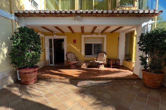 Villa in Denia zu vermieten, Woongedeelte 200 m², Zustand gepflegt, + Zentralheizung, Klimaanlage, Grondstuk 900 m², 3 Slaapkamers, 2 Badkamers, Pool, ref.: D-0123-24