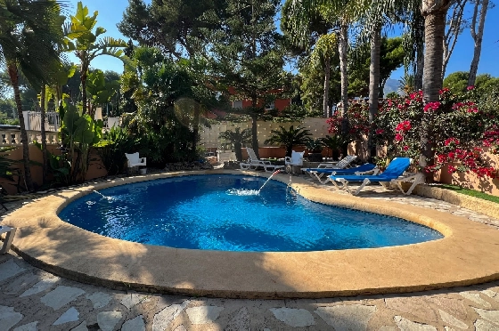 Villa in Denia zu vermieten, Woongedeelte 200 m², Zustand gepflegt, + Zentralheizung, Klimaanlage, Grondstuk 900 m², 3 Slaapkamers, 2 Badkamers, Pool, ref.: D-0123-4