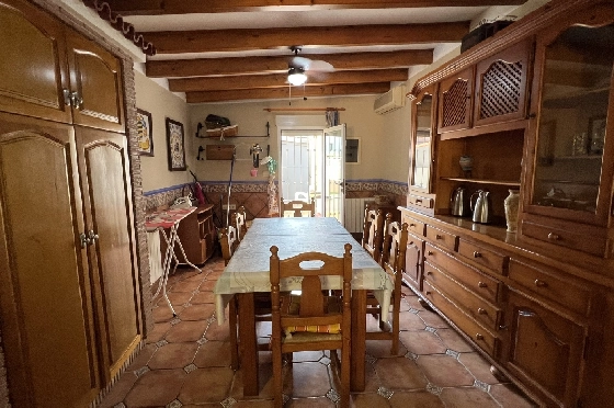 Villa in Denia zu vermieten, Woongedeelte 200 m², Zustand gepflegt, + Zentralheizung, Klimaanlage, Grondstuk 900 m², 3 Slaapkamers, 2 Badkamers, Pool, ref.: D-0123-53