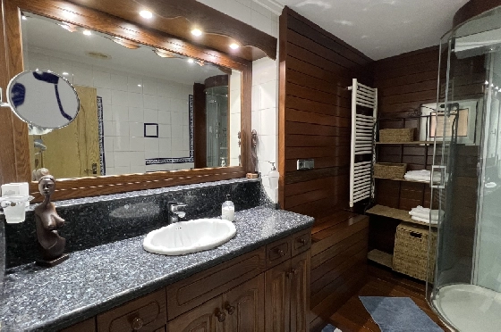 Villa in Denia zu vermieten, Woongedeelte 200 m², Zustand gepflegt, + Zentralheizung, Klimaanlage, Grondstuk 900 m², 3 Slaapkamers, 2 Badkamers, Pool, ref.: D-0123-59