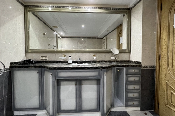 Villa in Denia zu vermieten, Woongedeelte 200 m², Zustand gepflegt, + Zentralheizung, Klimaanlage, Grondstuk 900 m², 3 Slaapkamers, 2 Badkamers, Pool, ref.: D-0123-65