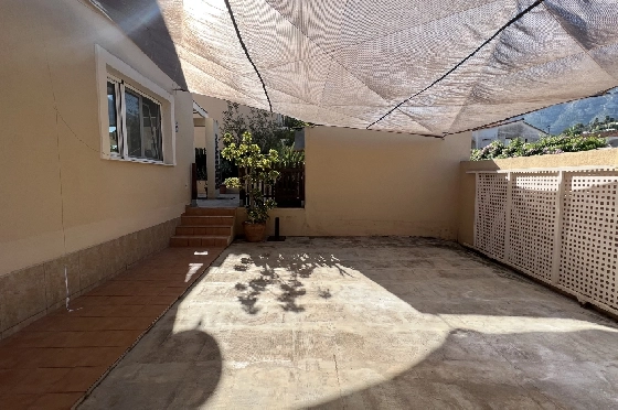 Reihenhaus in Denia zu vermieten, Woongedeelte 130 m², Zustand gepflegt, + KLIMA, Klimaanlage, Grondstuk 160 m², 4 Slaapkamers, 3 Badkamers, Pool, ref.: D-0223-30