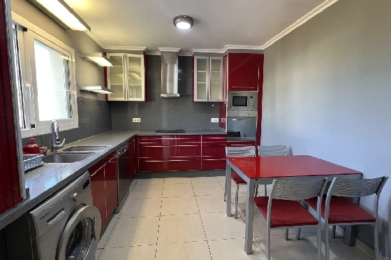 Reihenhaus in Denia zu vermieten, Woongedeelte 130 m², Zustand gepflegt, + KLIMA, Klimaanlage, Grondstuk 160 m², 4 Slaapkamers, 3 Badkamers, Pool, ref.: D-0223-34