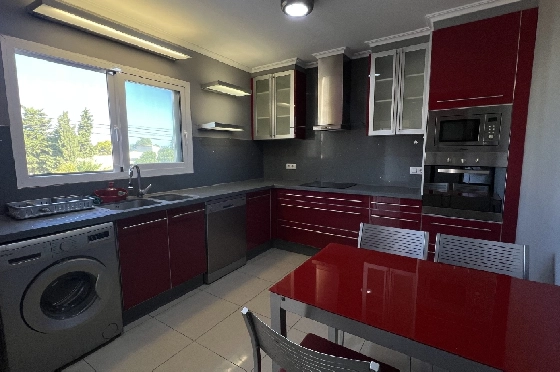 Reihenhaus in Denia zu vermieten, Woongedeelte 130 m², Zustand gepflegt, + KLIMA, Klimaanlage, Grondstuk 160 m², 4 Slaapkamers, 3 Badkamers, Pool, ref.: D-0223-35