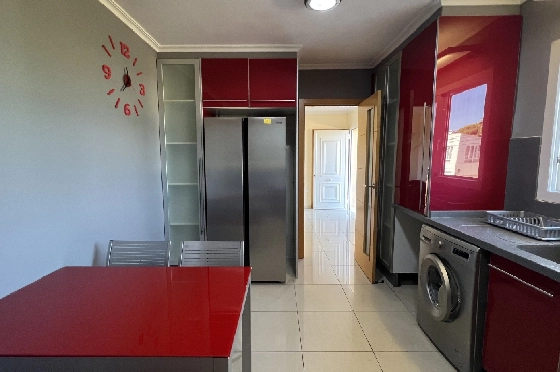 Reihenhaus in Denia zu vermieten, Woongedeelte 130 m², Zustand gepflegt, + KLIMA, Klimaanlage, Grondstuk 160 m², 4 Slaapkamers, 3 Badkamers, Pool, ref.: D-0223-36