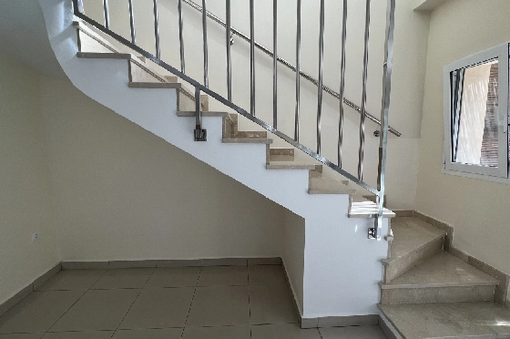 Reihenhaus in Denia zu vermieten, Woongedeelte 130 m², Zustand gepflegt, + KLIMA, Klimaanlage, Grondstuk 160 m², 4 Slaapkamers, 3 Badkamers, Pool, ref.: D-0223-39
