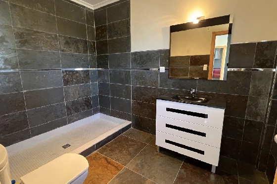 Reihenhaus in Denia zu vermieten, Woongedeelte 130 m², Zustand gepflegt, + KLIMA, Klimaanlage, Grondstuk 160 m², 4 Slaapkamers, 3 Badkamers, Pool, ref.: D-0223-56