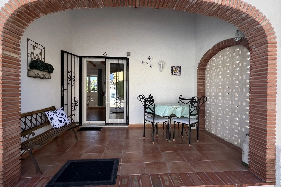 Villa in Els Poblets zur Ferienvermietung, Woongedeelte 125 m², Bouwjaar 2003, + KLIMA, Klimaanlage, Grondstuk 400 m², 2 Slaapkamers, 2 Badkamers, Pool, ref.: T-1123-23