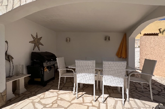 Villa in Els Poblets zur Ferienvermietung, Woongedeelte 125 m², Bouwjaar 2003, + KLIMA, Klimaanlage, Grondstuk 400 m², 2 Slaapkamers, 2 Badkamers, Pool, ref.: T-1123-25