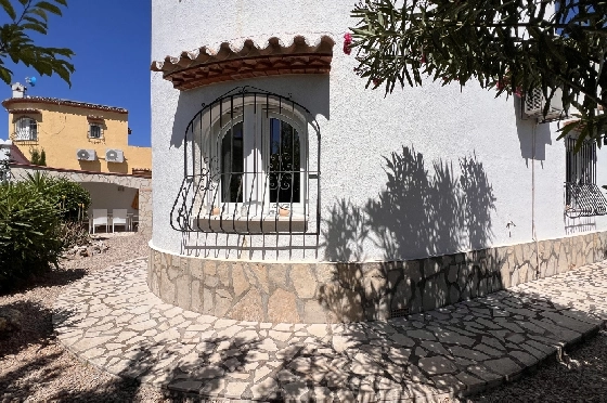 Villa in Els Poblets zur Ferienvermietung, Woongedeelte 125 m², Bouwjaar 2003, + KLIMA, Klimaanlage, Grondstuk 400 m², 2 Slaapkamers, 2 Badkamers, Pool, ref.: T-1123-26