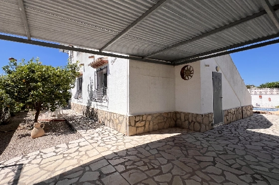 Villa in Els Poblets zur Ferienvermietung, Woongedeelte 125 m², Bouwjaar 2003, + KLIMA, Klimaanlage, Grondstuk 400 m², 2 Slaapkamers, 2 Badkamers, Pool, ref.: T-1123-27