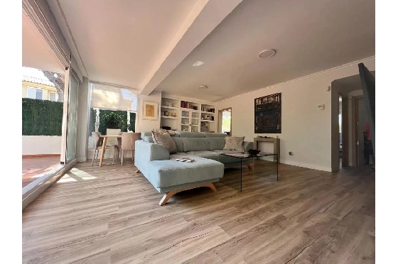 Apartment in Javea zu verkaufen, Woongedeelte 150 m², Klimaanlage, 3 Slaapkamers, 2 Badkamers, Pool, ref.: BS-83221790-12