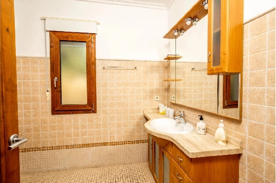 Villa in Javea zu verkaufen, Woongedeelte 332 m², Klimaanlage, 4 Slaapkamers, 3 Badkamers, Pool, ref.: BS-83440835-16