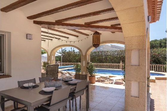 Villa in Javea zu verkaufen, Woongedeelte 220 m², Klimaanlage, 4 Slaapkamers, 2 Badkamers, Pool, ref.: BS-83565899-22
