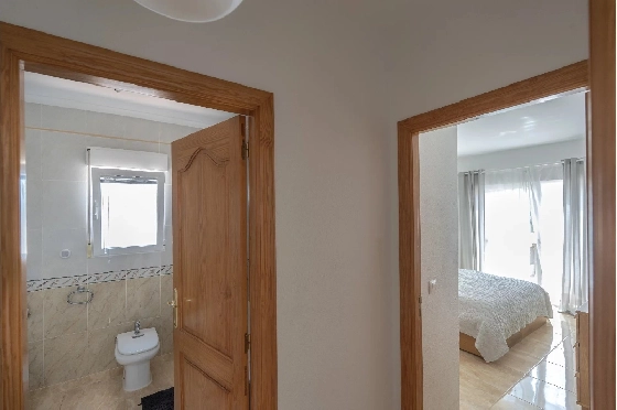 Villa in Javea zu verkaufen, Woongedeelte 220 m², Klimaanlage, 4 Slaapkamers, 2 Badkamers, Pool, ref.: BS-83565899-9