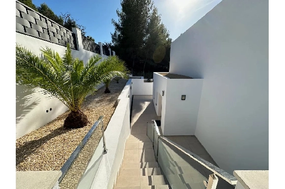 Villa in Javea zu verkaufen, Woongedeelte 300 m², Klimaanlage, 4 Slaapkamers, 4 Badkamers, Pool, ref.: BS-83618032-30