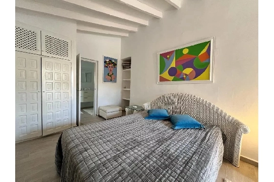 Villa in Javea zu verkaufen, Woongedeelte 210 m², Klimaanlage, 4 Slaapkamers, 2 Badkamers, Pool, ref.: BS-83627230-19