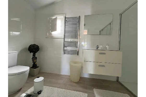 Villa in Javea zu verkaufen, Woongedeelte 210 m², Klimaanlage, 4 Slaapkamers, 2 Badkamers, Pool, ref.: BS-83627230-20