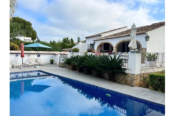 Villa in Javea zu verkaufen, Woongedeelte 210 m², Klimaanlage, 4 Slaapkamers, 2 Badkamers, Pool, ref.: BS-83627230-26