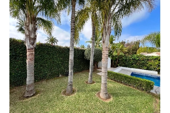 Villa in Javea zu verkaufen, Woongedeelte 210 m², Klimaanlage, 4 Slaapkamers, 2 Badkamers, Pool, ref.: BS-83627230-29