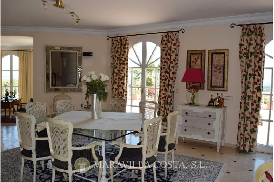 Villa in Pedreguer zu verkaufen, Woongedeelte 425 m², Bouwjaar 2006, + Fussbodenheizung, Klimaanlage, Grondstuk 1382 m², 5 Slaapkamers, 4 Badkamers, Pool, ref.: MV-2376-13
