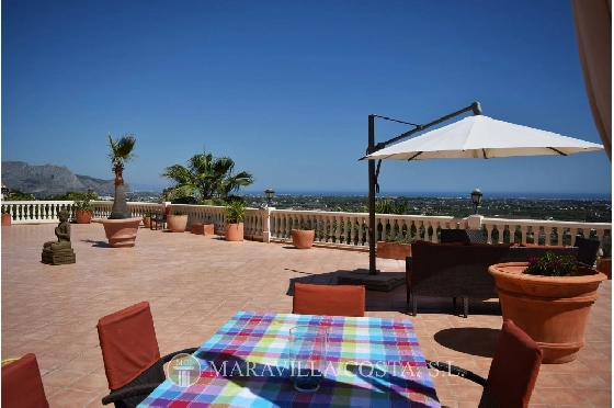 Villa in Pedreguer zu verkaufen, Woongedeelte 425 m², Bouwjaar 2006, + Fussbodenheizung, Klimaanlage, Grondstuk 1382 m², 5 Slaapkamers, 4 Badkamers, Pool, ref.: MV-2376-3